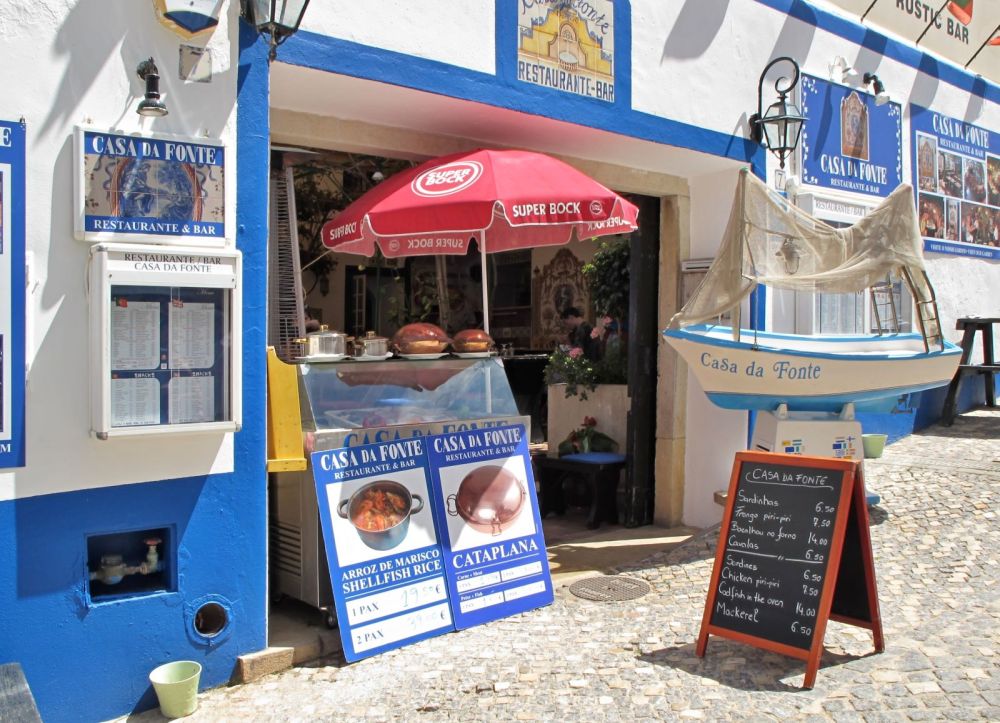 Restaurant Casa da Fonte in old town van Albufeira